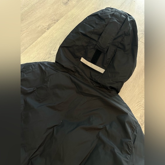 Canada Goose Mountaineer Parka - Picture 3 of 5